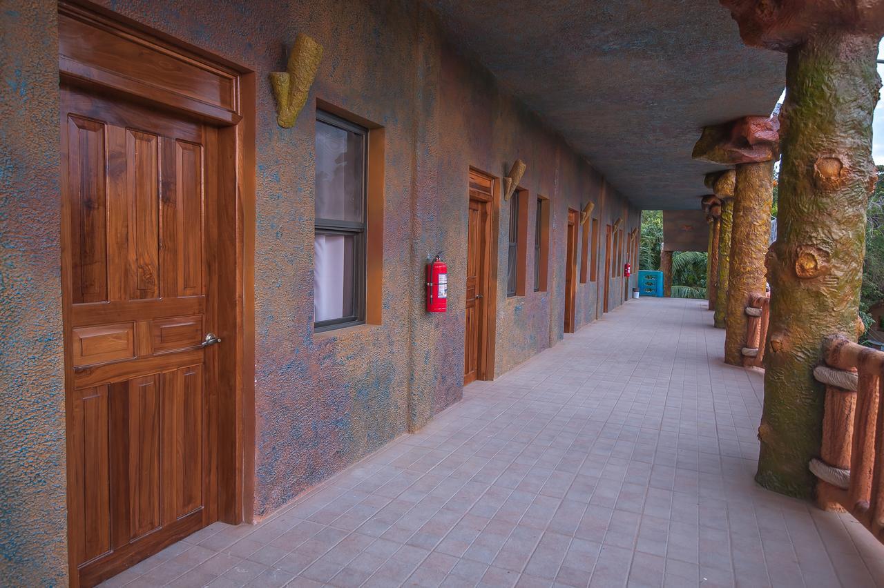 Hotel Los Corales West End Kültér fotó