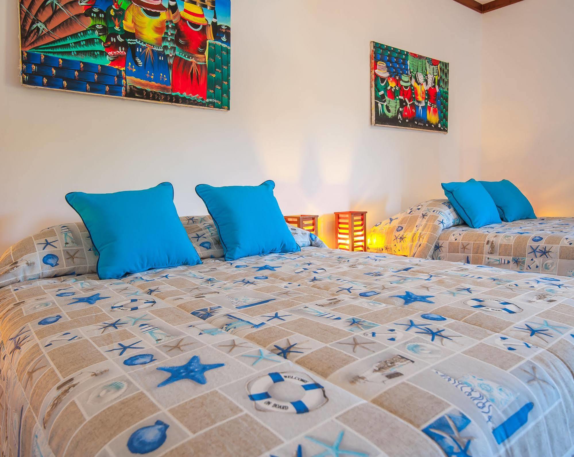 Hotel Los Corales West End Kültér fotó