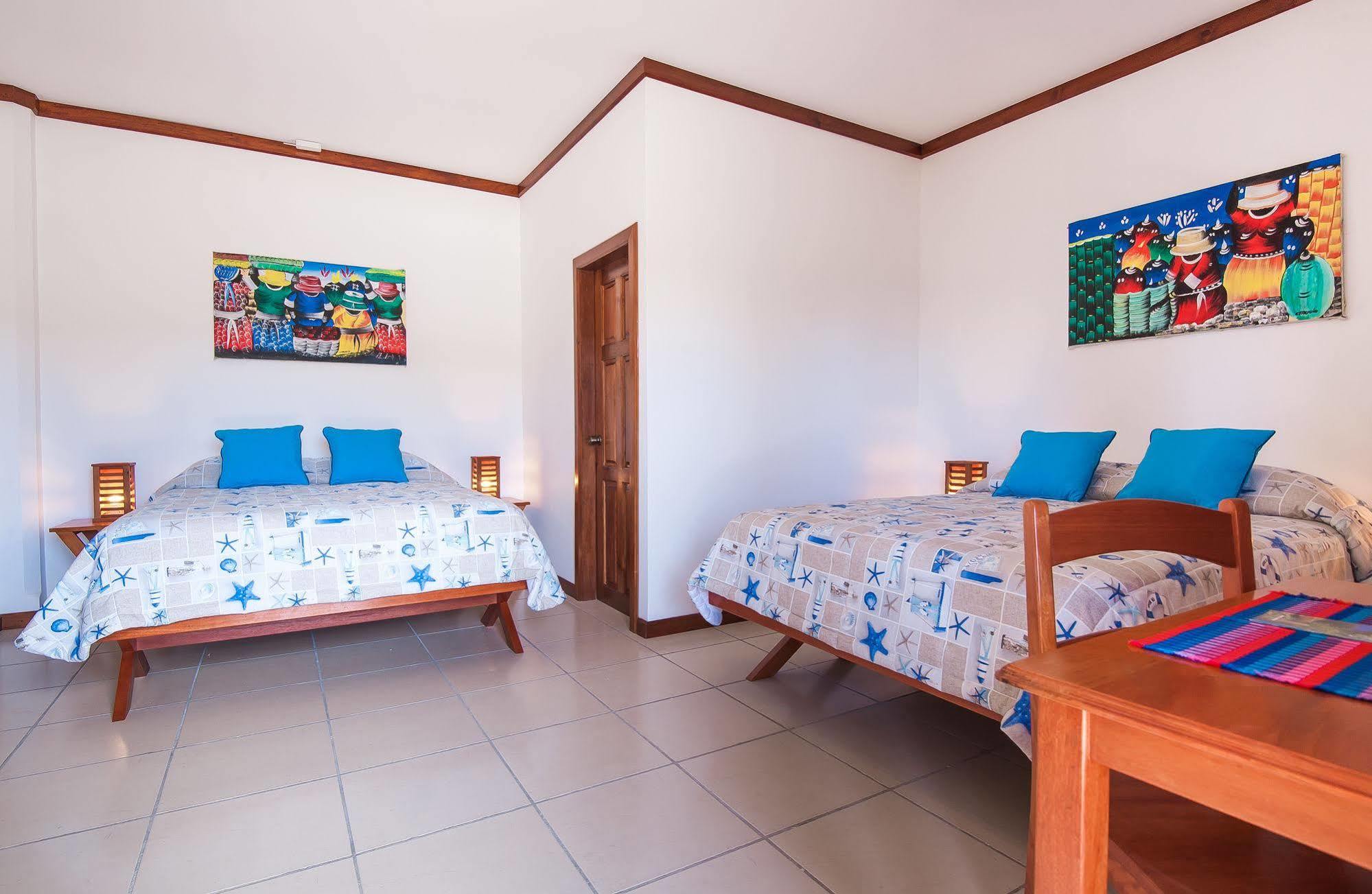 Hotel Los Corales West End Kültér fotó